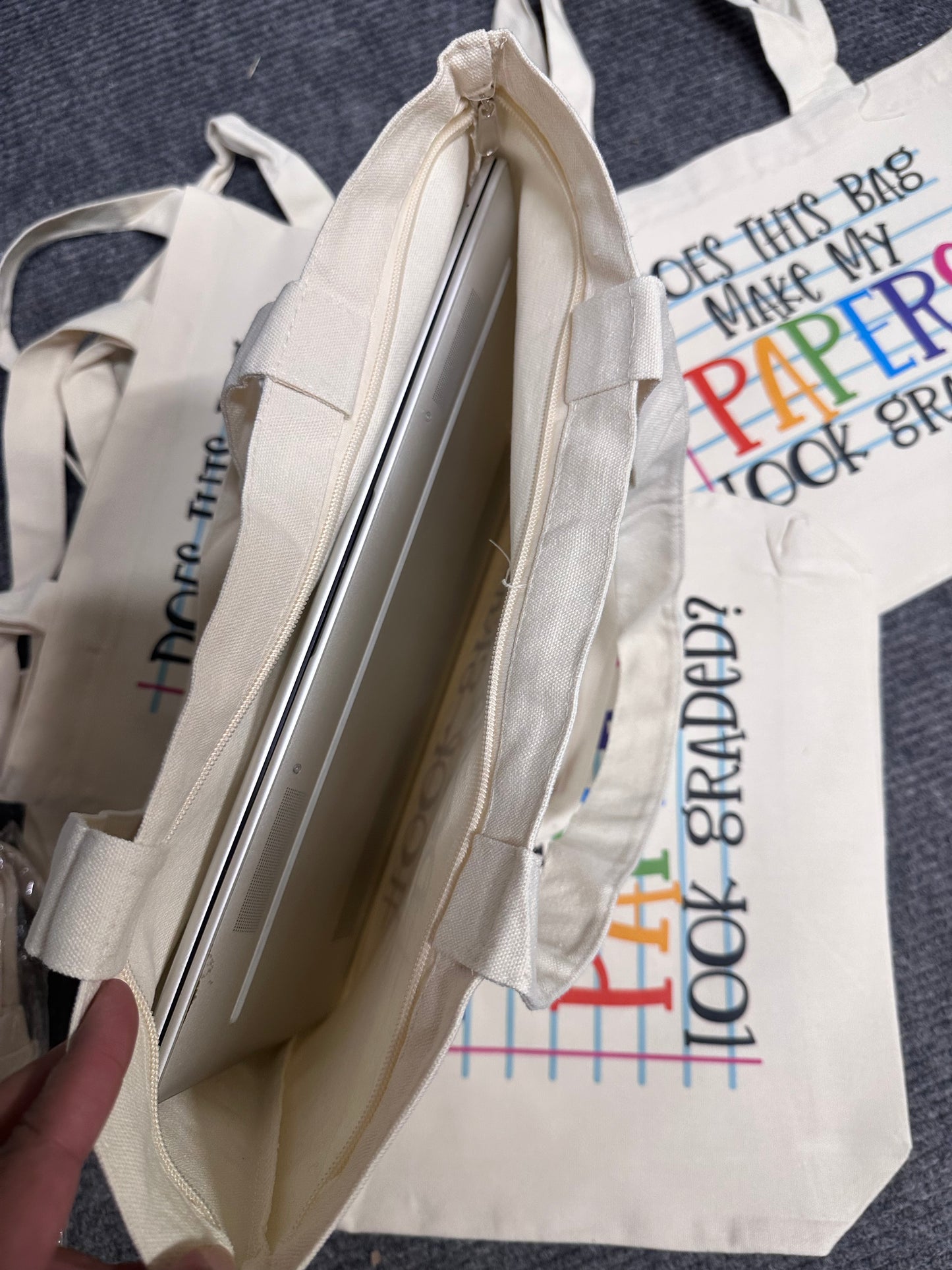 Canvas Tote bags with zipper (multiple)